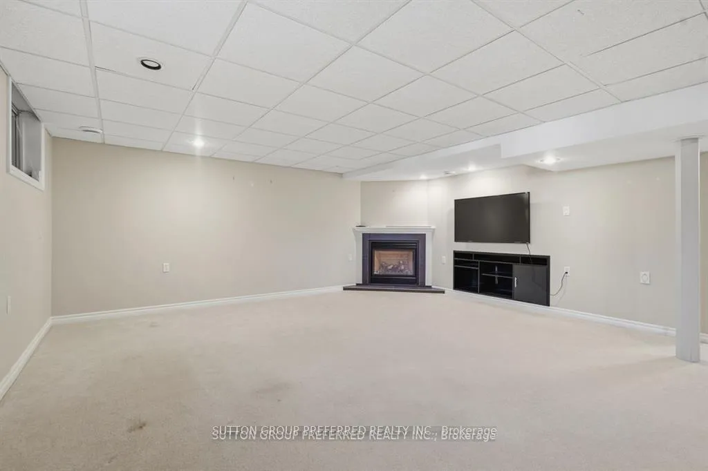 Photo 32 of 64 Willow Crescent, Strathroy-Caradoc, SE — HOMEH