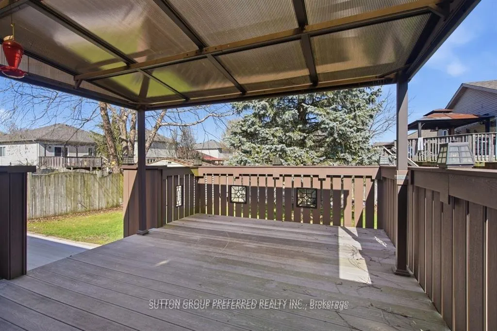 Photo 38 of 64 Willow Crescent, Strathroy-Caradoc, SE — HOMEH