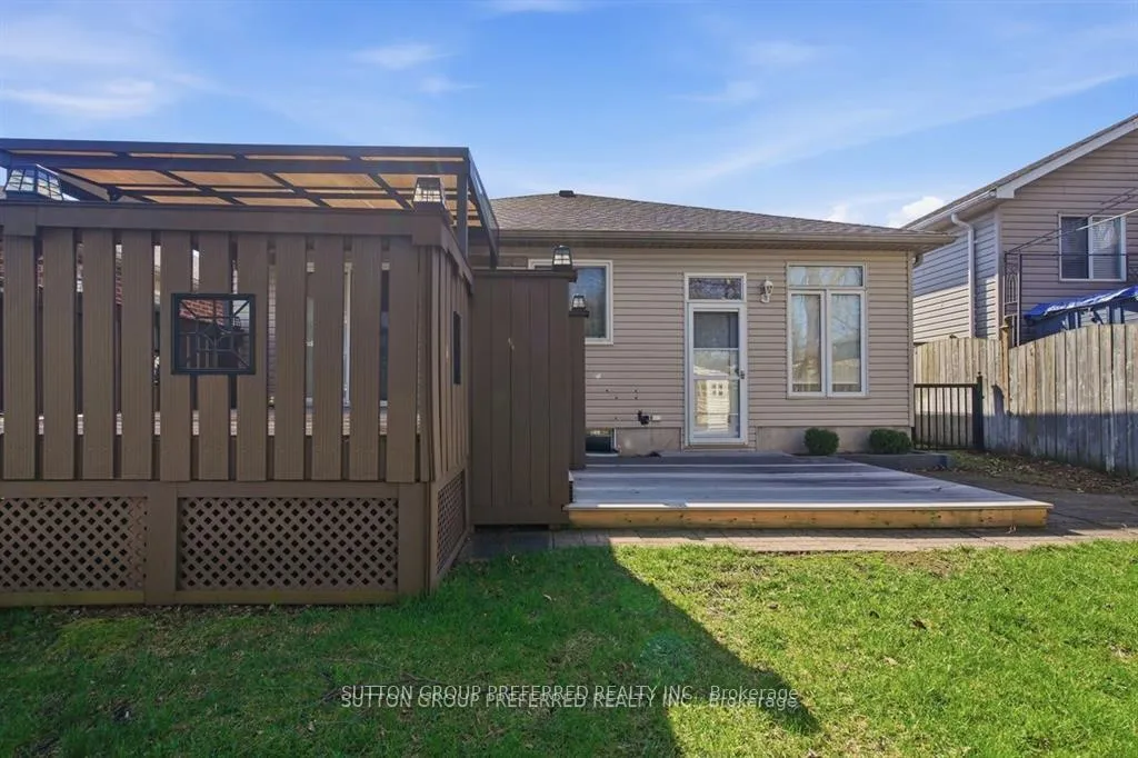 Photo 47 of 64 Willow Crescent, Strathroy-Caradoc, SE — HOMEH