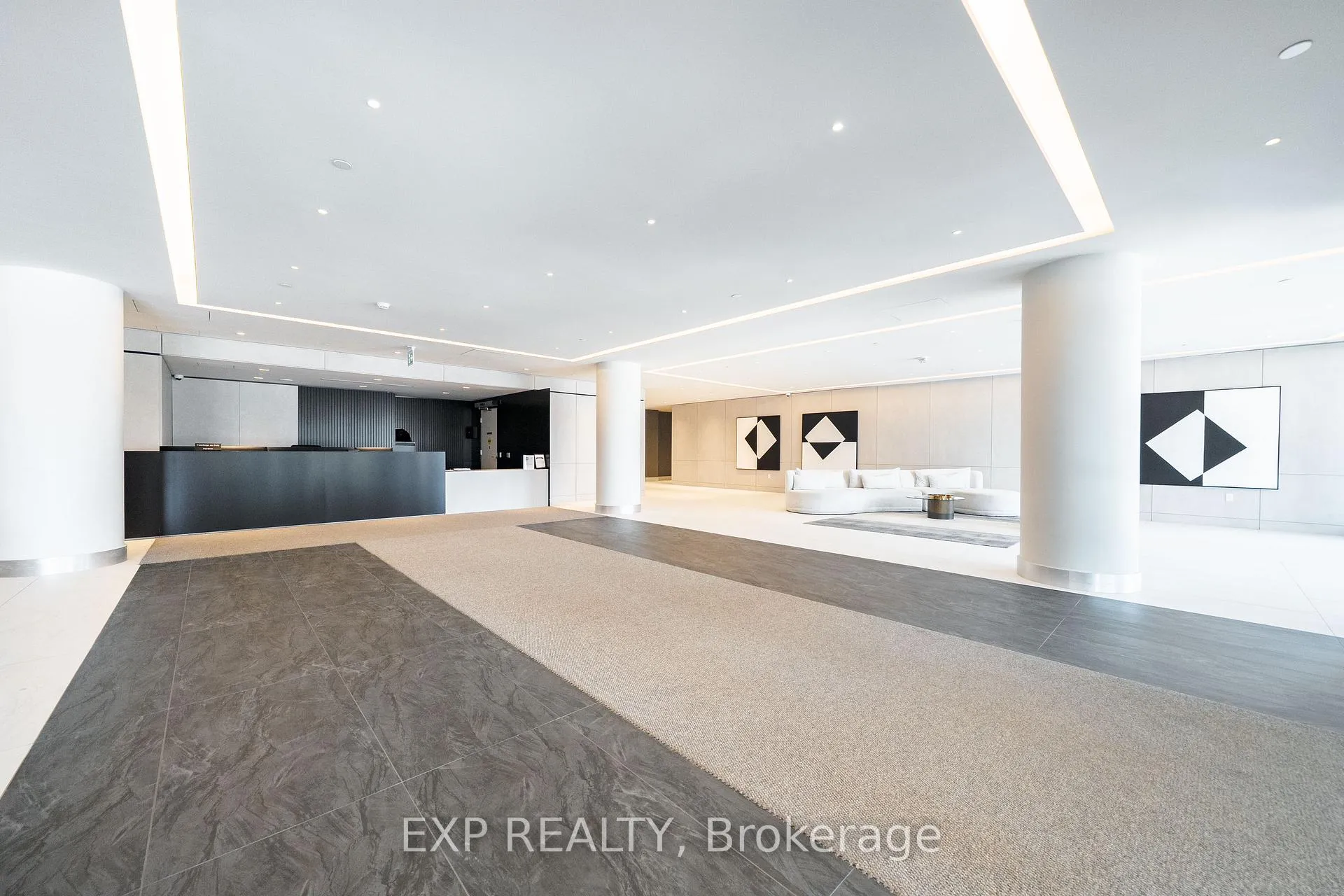 Photo 8 of Unit A2205, 30 Upper Mall Way, Vaughan, Brownridge — HOMEH