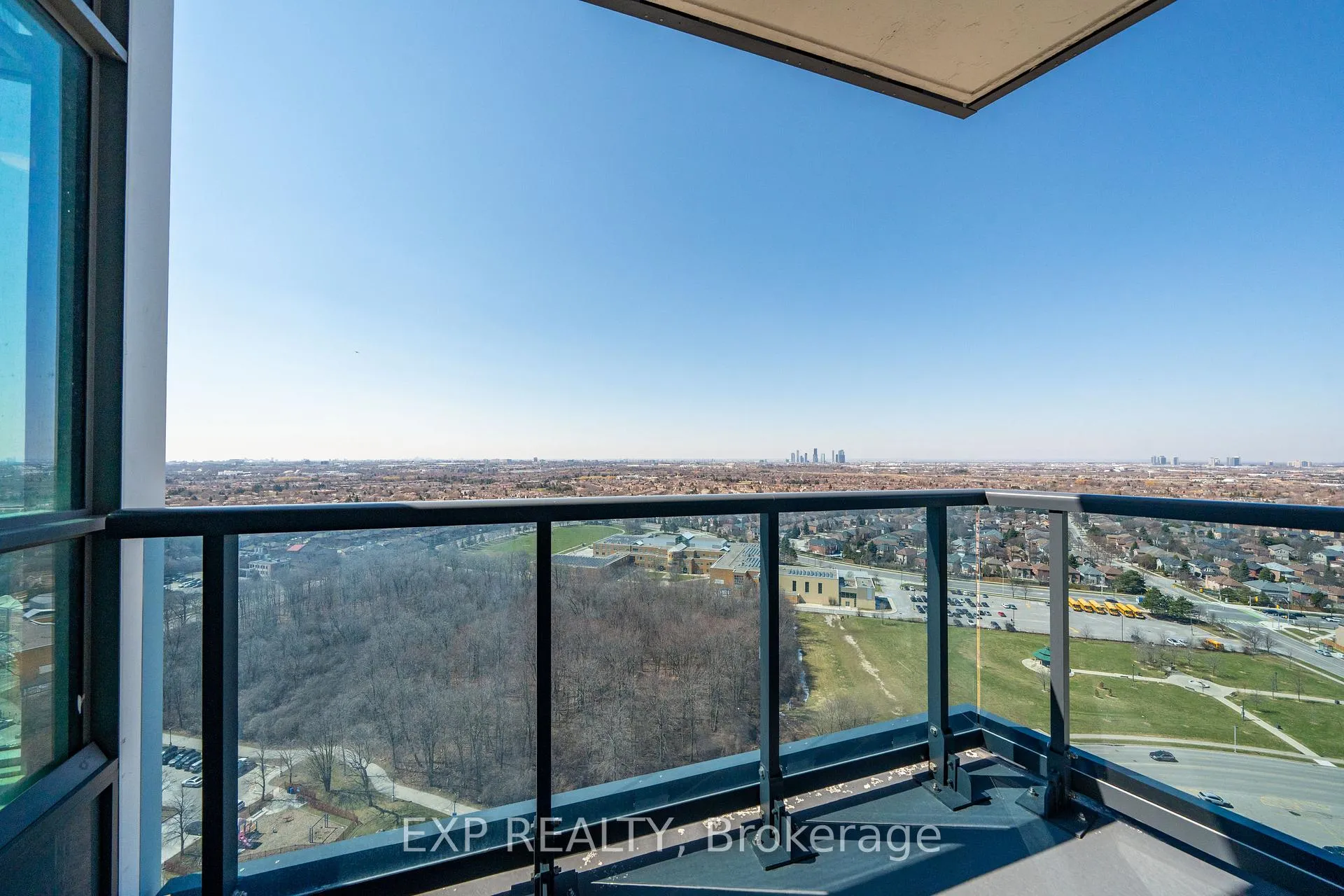 Photo 28 of Unit A2205, 30 Upper Mall Way, Vaughan, Brownridge — HOMEH