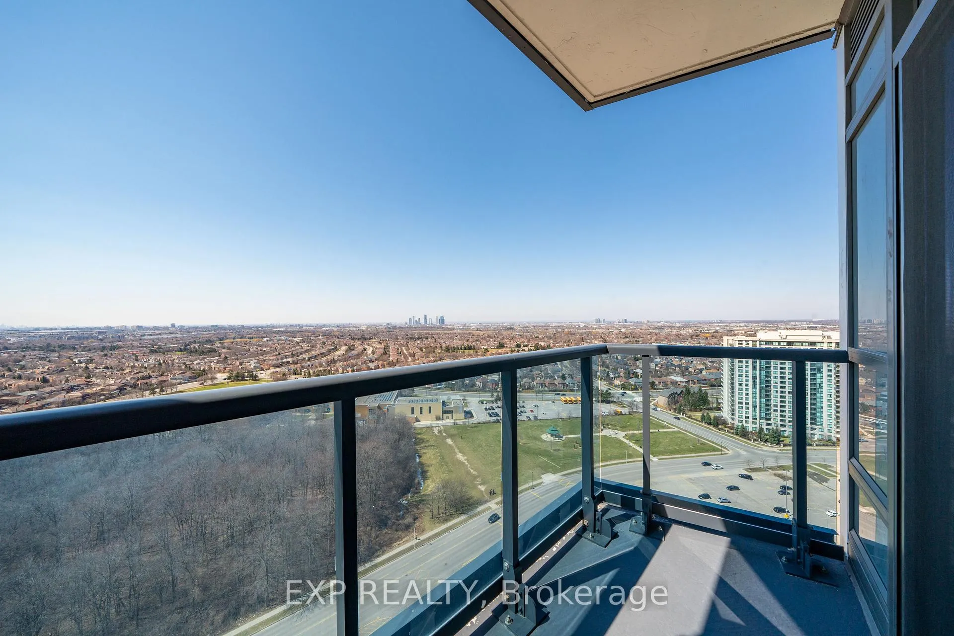 Photo 29 of Unit A2205, 30 Upper Mall Way, Vaughan, Brownridge — HOMEH