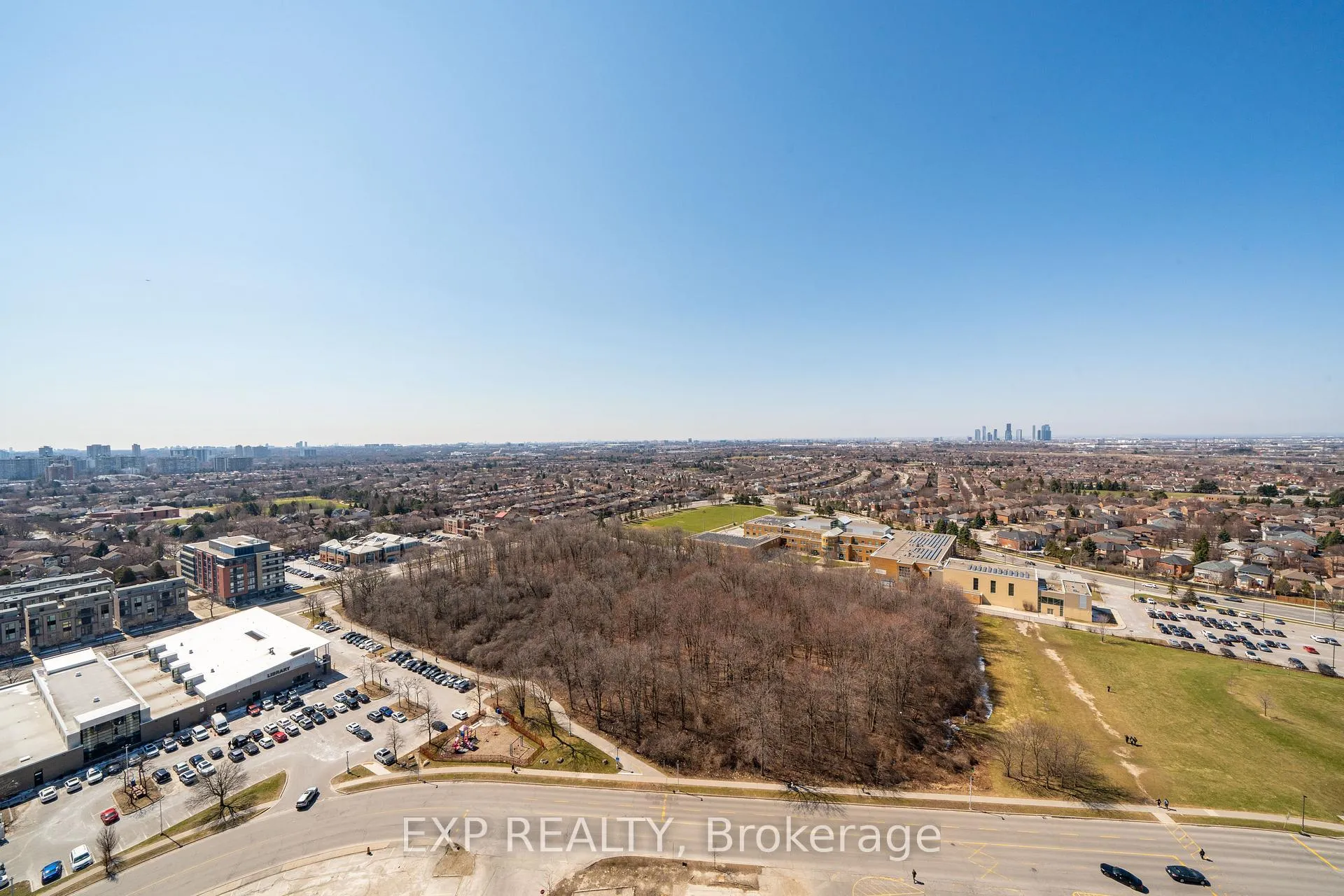 Photo 32 of Unit A2205, 30 Upper Mall Way, Vaughan, Brownridge — HOMEH