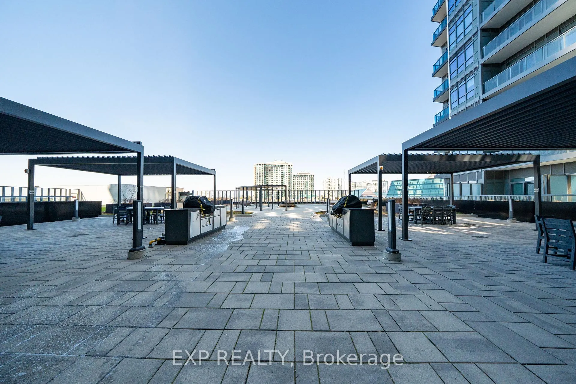 Photo 46 of Unit A2205, 30 Upper Mall Way, Vaughan, Brownridge — HOMEH