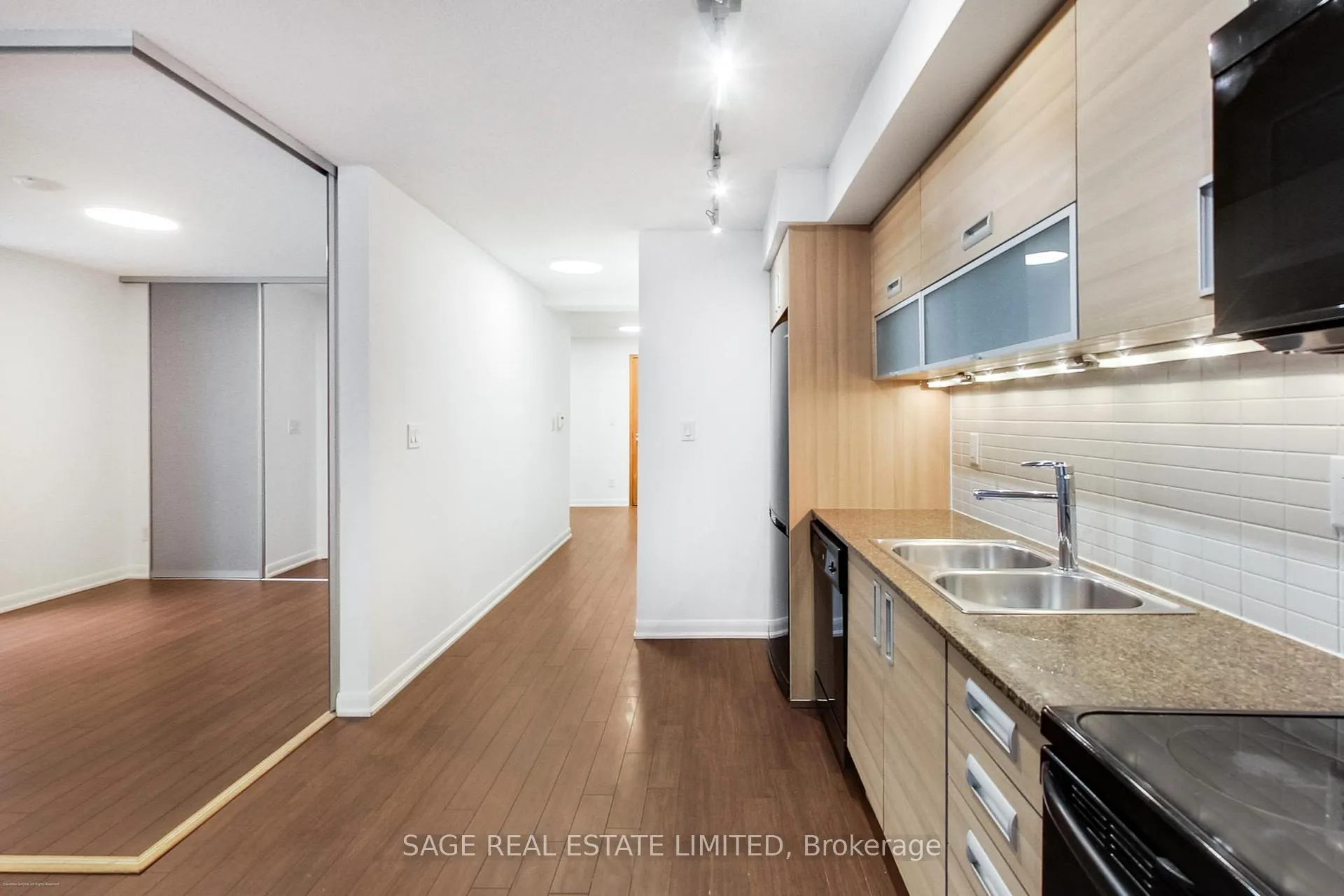 Photo 11 of Unit 210, 205 Frederick Street, Toronto, Moss Park — HOMEH