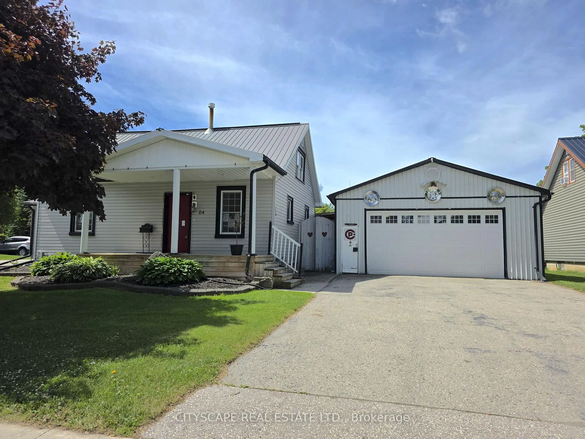 Photo of 64 George Street S