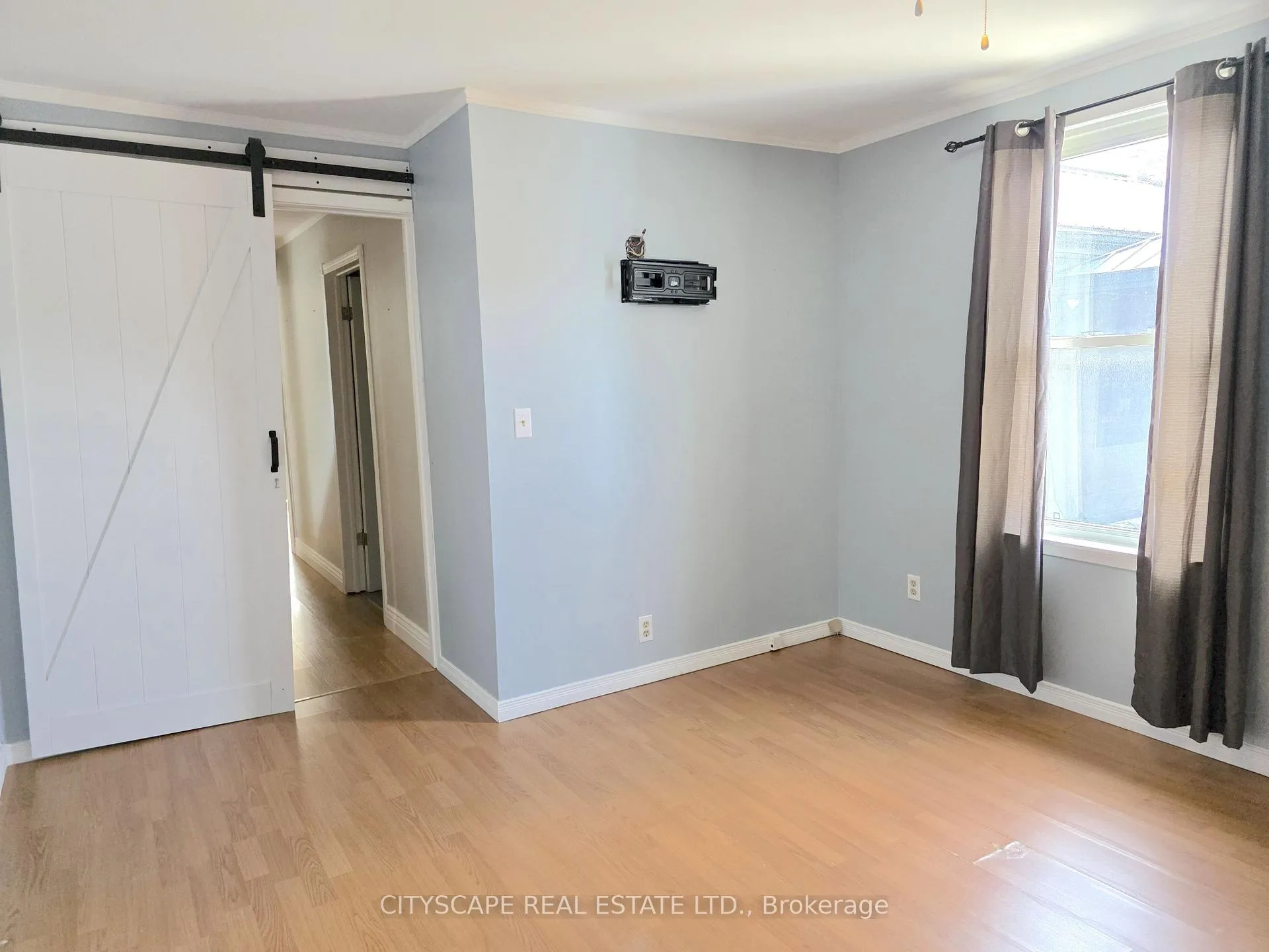 Photo 20 of 64 George Street S, Minto — HOMEH