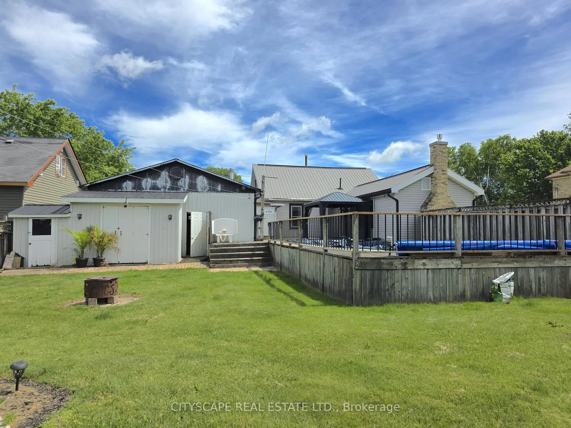 Photo 38 of 64 George Street S, Minto — HOMEH