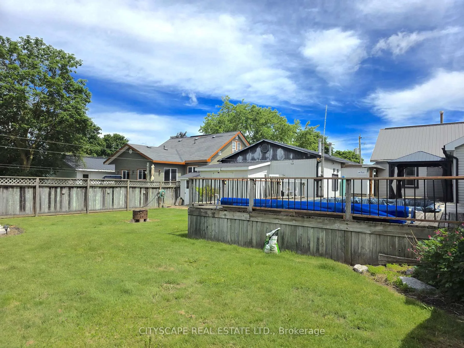 Photo 39 of 64 George Street S, Minto — HOMEH