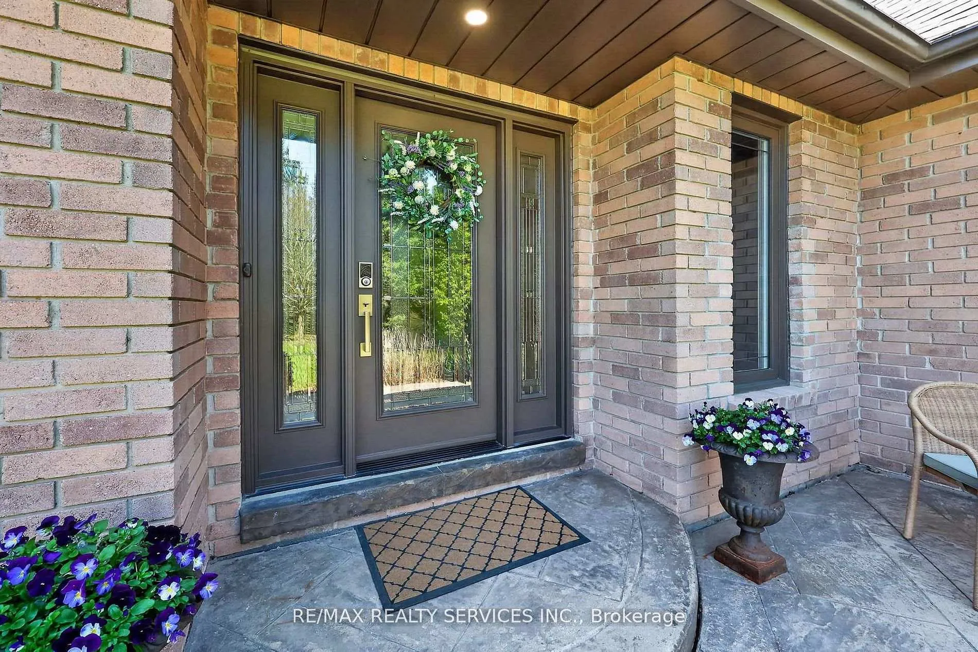 Photo 6 of 12 Glenn Court, Caledon, Rural Caledon — HOMEH