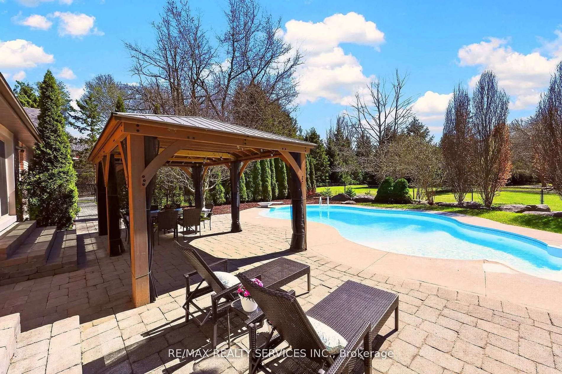 Photo 39 of 12 Glenn Court, Caledon, Rural Caledon — HOMEH