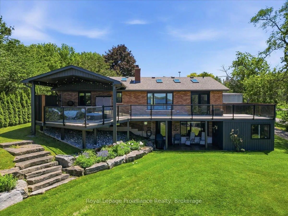 Photo 1 of 2728 County Road 3, Prince Edward County, Ameliasburg Ward — HOMEH