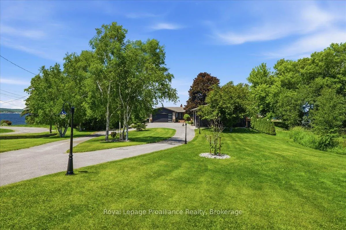 Photo 4 of 2728 County Road 3, Prince Edward County, Ameliasburg Ward — HOMEH