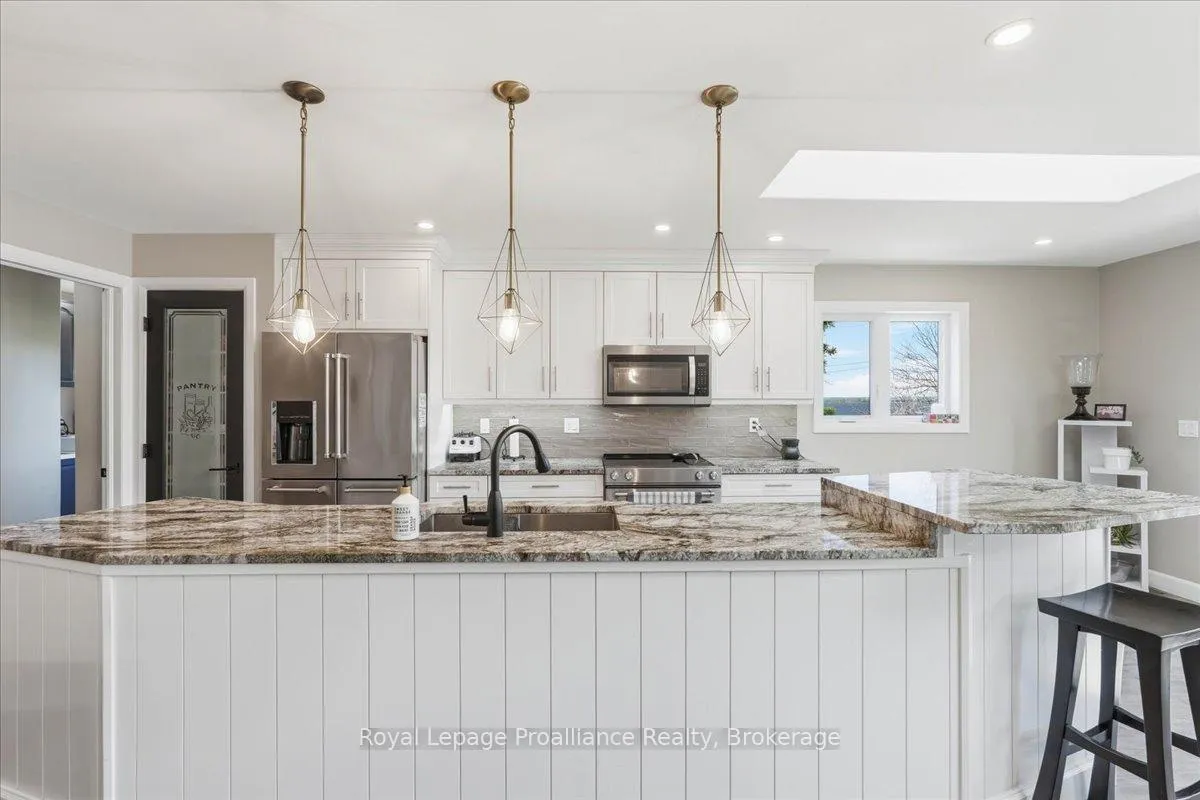 Photo 10 of 2728 County Road 3, Prince Edward County, Ameliasburg Ward — HOMEH