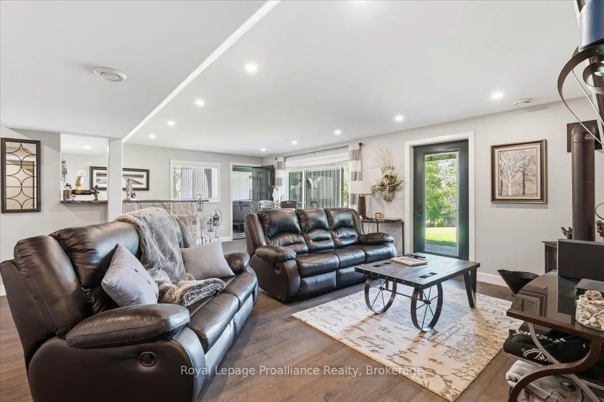 Photo 22 of 2728 County Road 3, Prince Edward County, Ameliasburg Ward — HOMEH