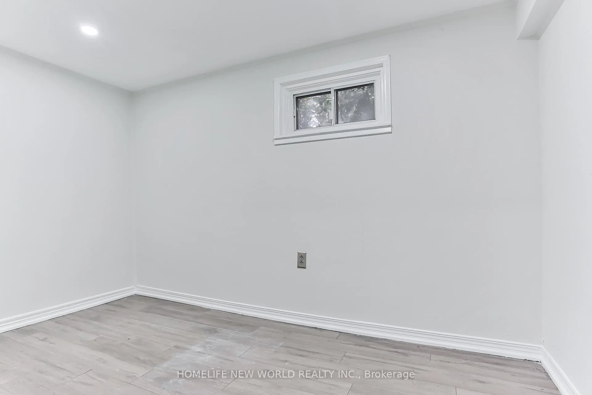 Photo 15 of 3 Erlesmere Avenue, Brampton, Brampton East — HOMEH