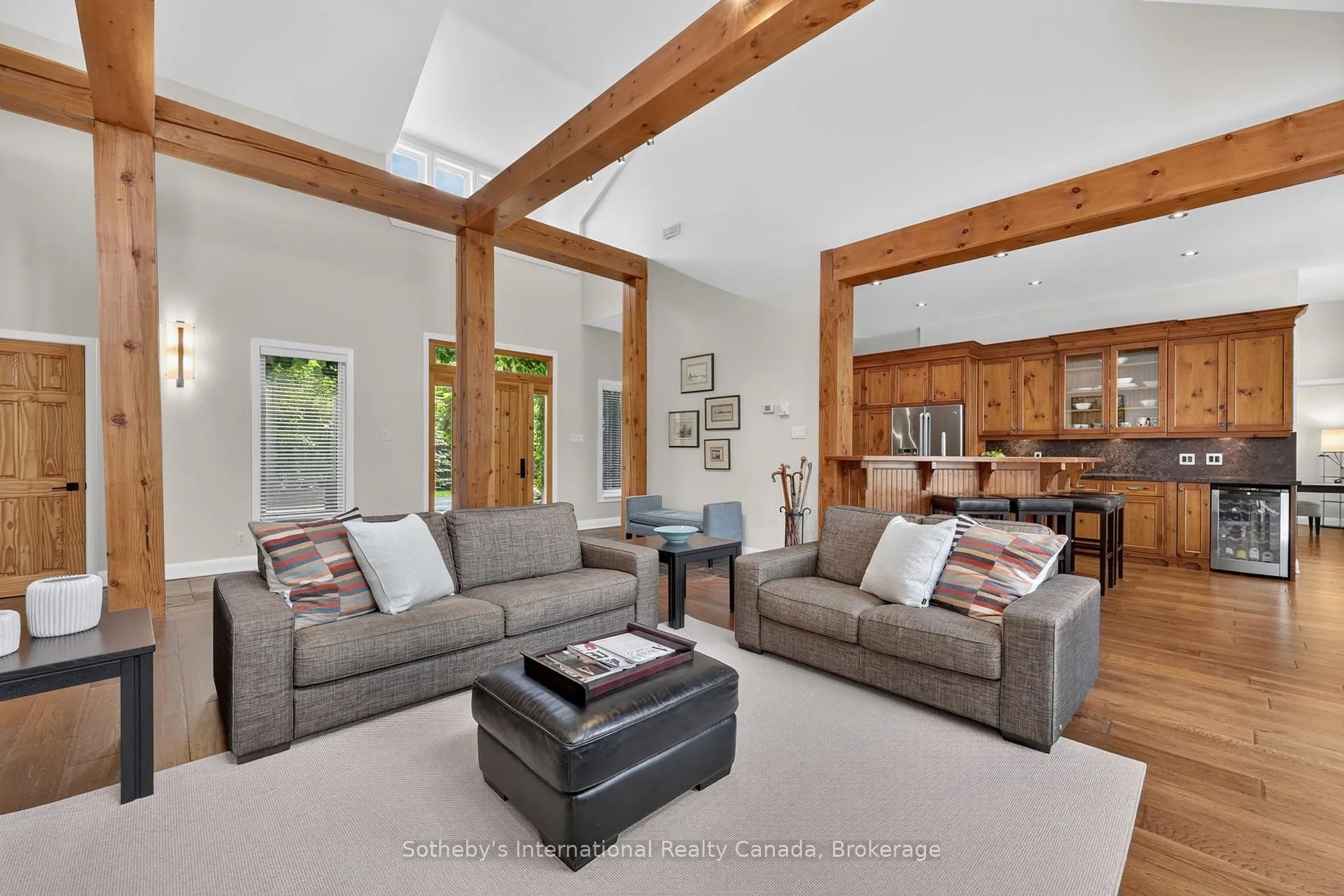 Photo 13 of 2 Evergreen Road, Collingwood — HOMEH