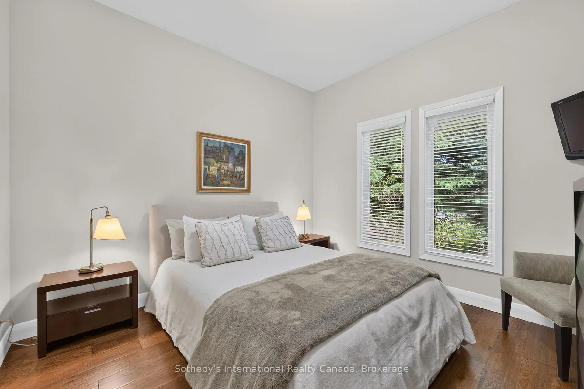Photo 27 of 2 Evergreen Road, Collingwood — HOMEH