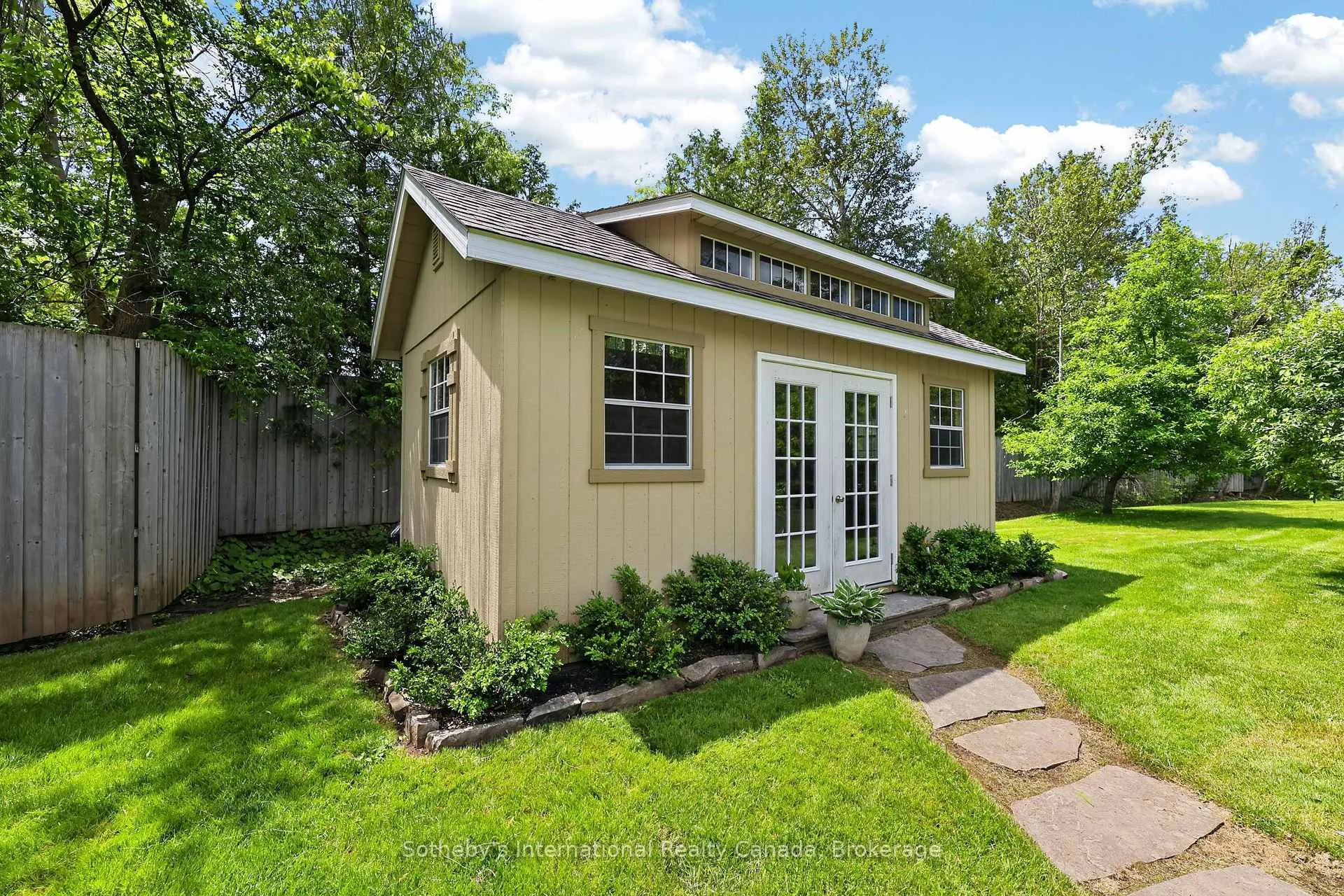 Photo 43 of 2 Evergreen Road, Collingwood — HOMEH