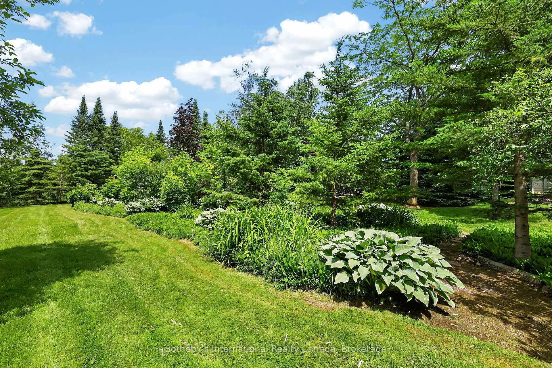 Photo 45 of 2 Evergreen Road, Collingwood — HOMEH
