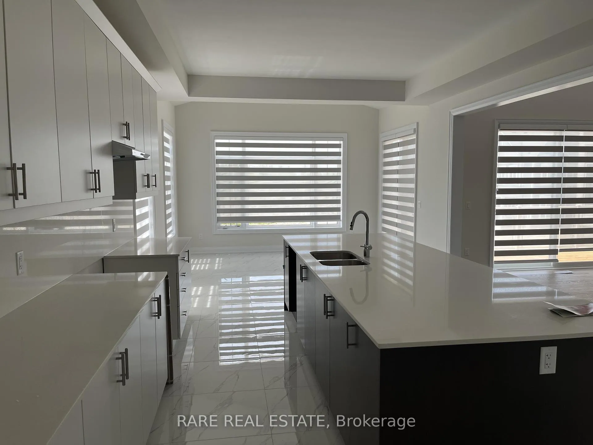 Photo 5 of 12 Vinnicombe Drive, Oro-Medonte, Rural Oro-Medonte — HOMEH