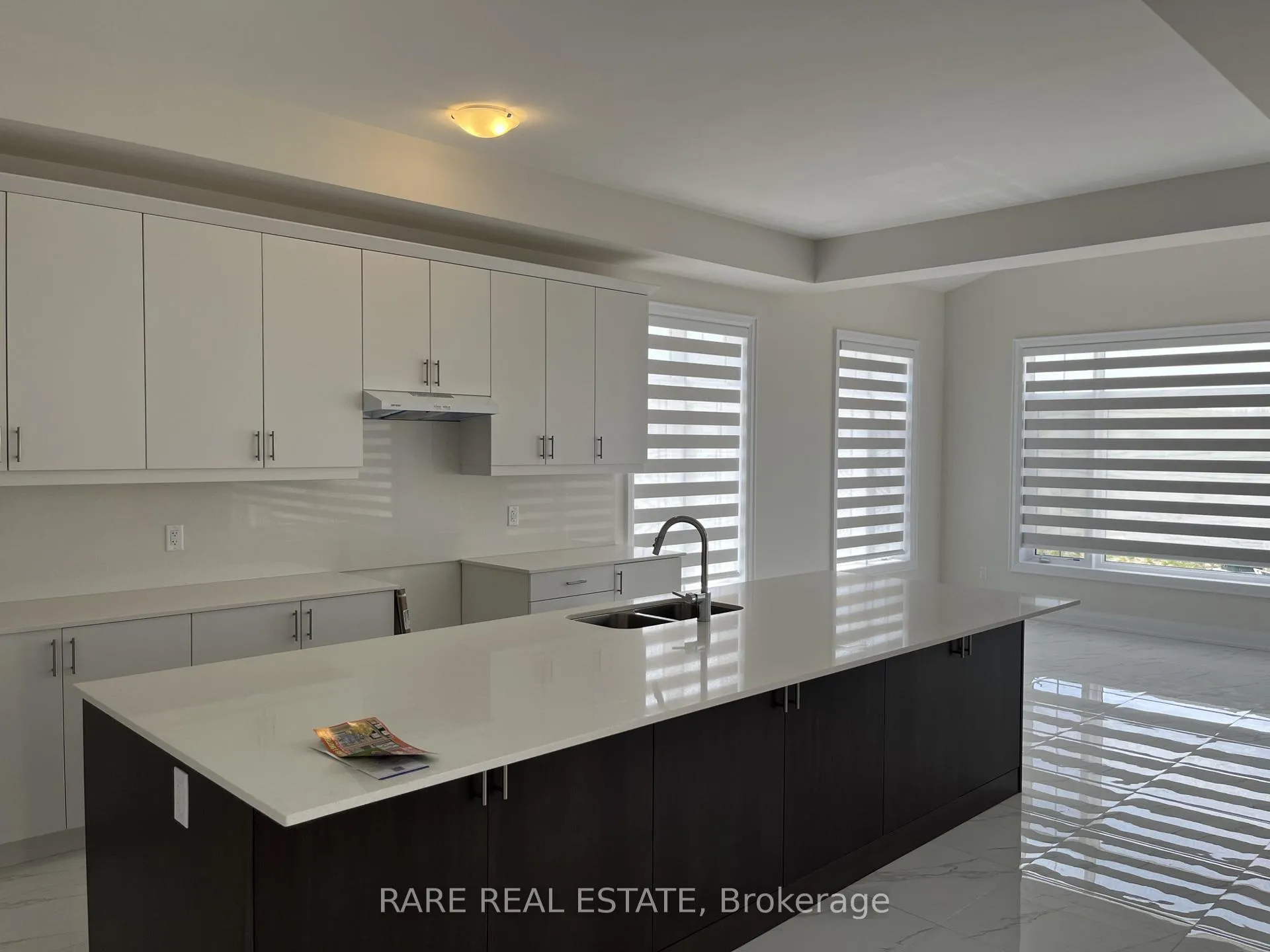 Photo 6 of 12 Vinnicombe Drive, Oro-Medonte, Rural Oro-Medonte — HOMEH