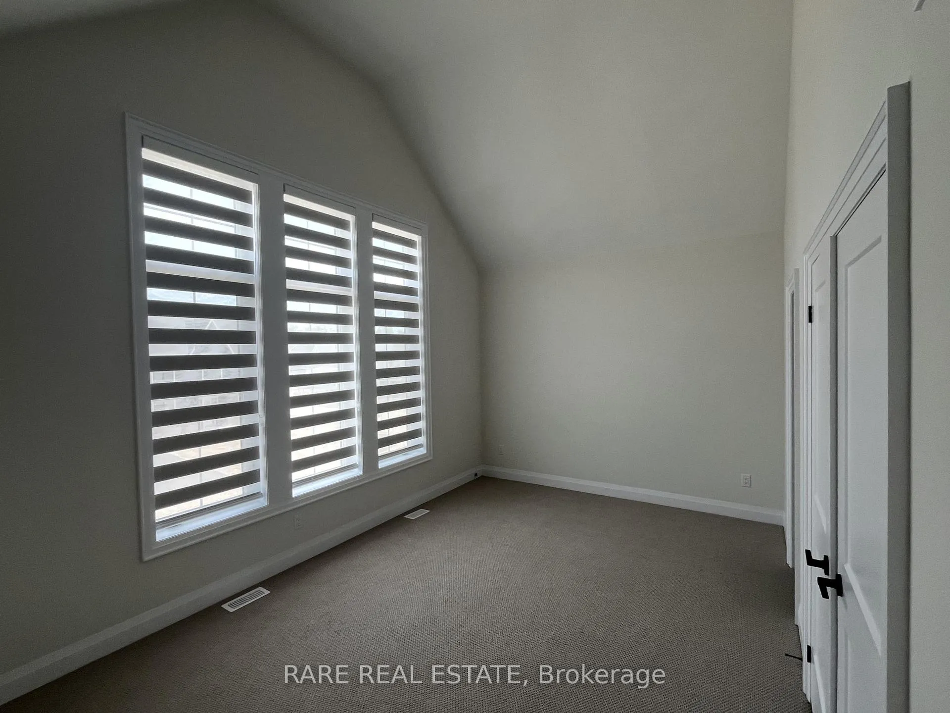Photo 17 of 12 Vinnicombe Drive, Oro-Medonte, Rural Oro-Medonte — HOMEH