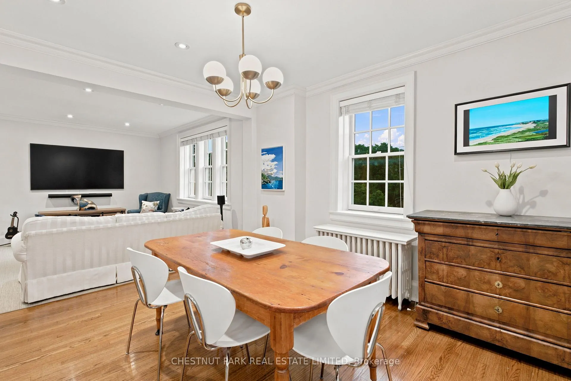 Photo 8 of Unit 303, 480 Oriole Parkway, Toronto, Yonge-Eglinton — HOMEH