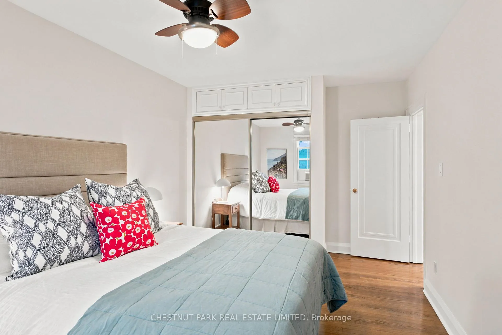 Photo 14 of Unit 303, 480 Oriole Parkway, Toronto, Yonge-Eglinton — HOMEH