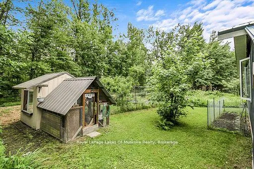 Photo 9 of 1005 Kirby's Beach Road, Bracebridge, Muskoka (N) — HOMEH