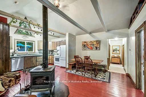 Photo 13 of 1005 Kirby's Beach Road, Bracebridge, Muskoka (N) — HOMEH