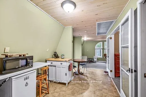 Photo 31 of 1005 Kirby's Beach Road, Bracebridge, Muskoka (N) — HOMEH
