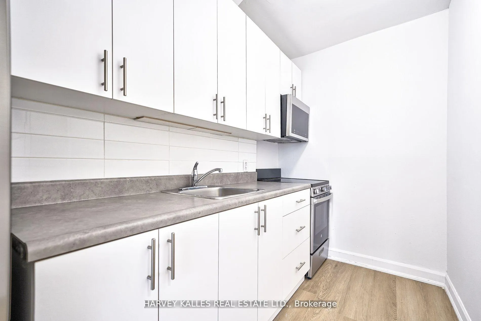 Photo 12 of Unit Unit 1, 1046 Bathurst Street, Toronto, The Annex — HOMEH