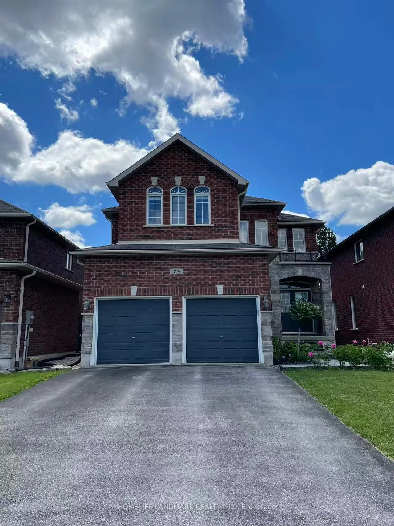 Front of 73 Graihawk Drive