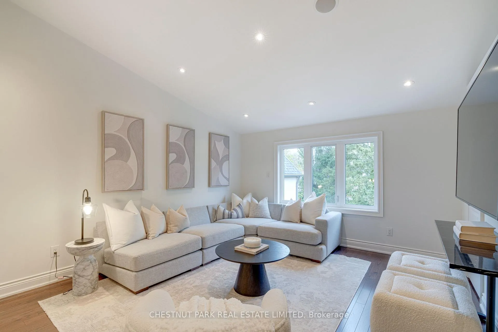 Photo 20 of 53 Gormley Avenue, Toronto, Yonge-St. Clair — HOMEH