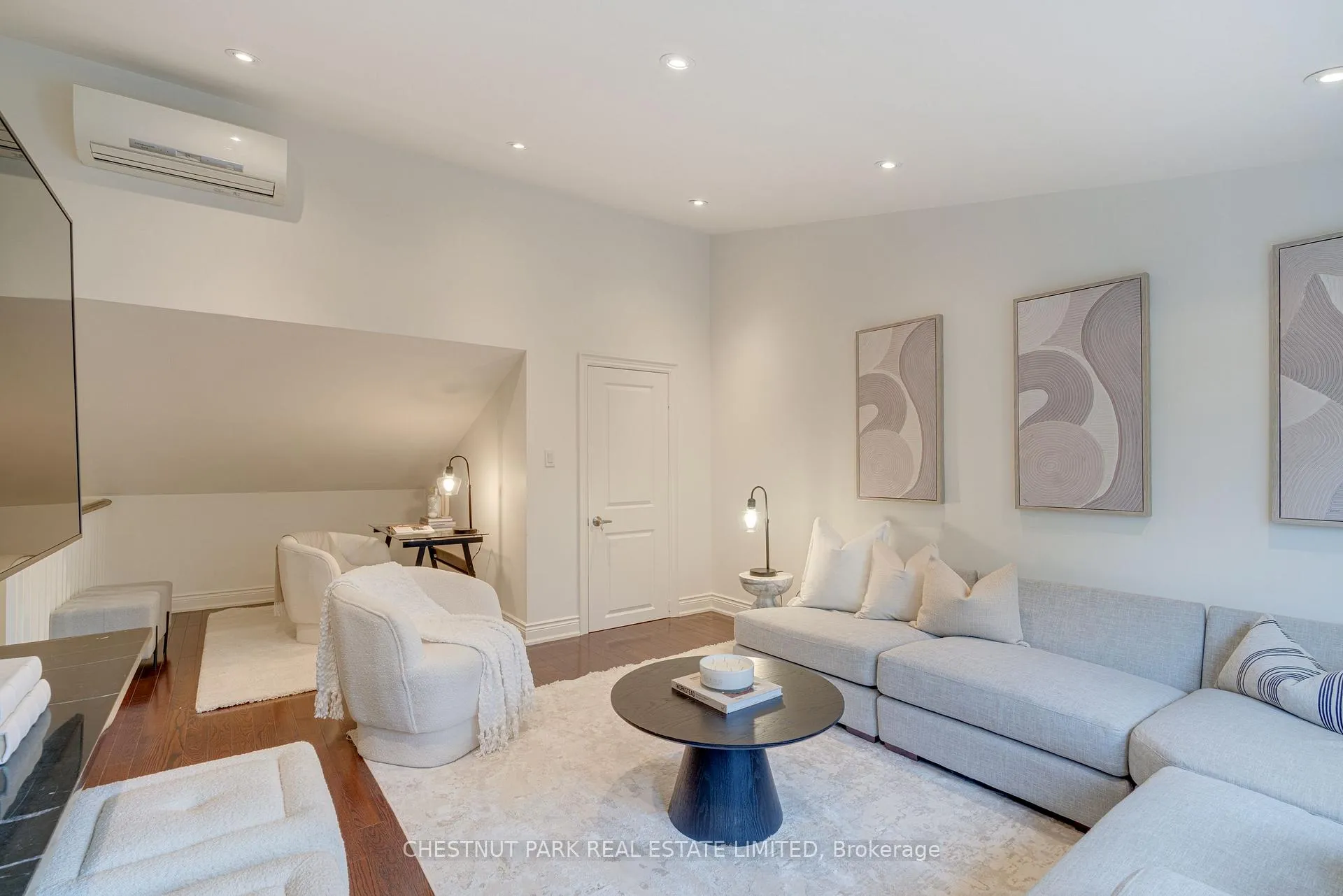 Photo 21 of 53 Gormley Avenue, Toronto, Yonge-St. Clair — HOMEH