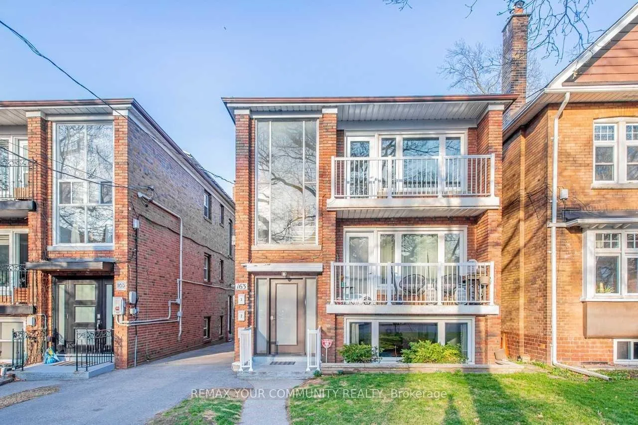 Front of Unit 3, 163 Evelyn Avenue