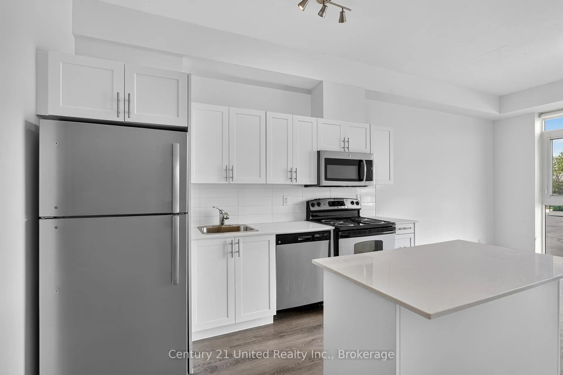Photo 2 of Unit 422, 100 Bond Street E, Oshawa, O'Neill — HOMEH