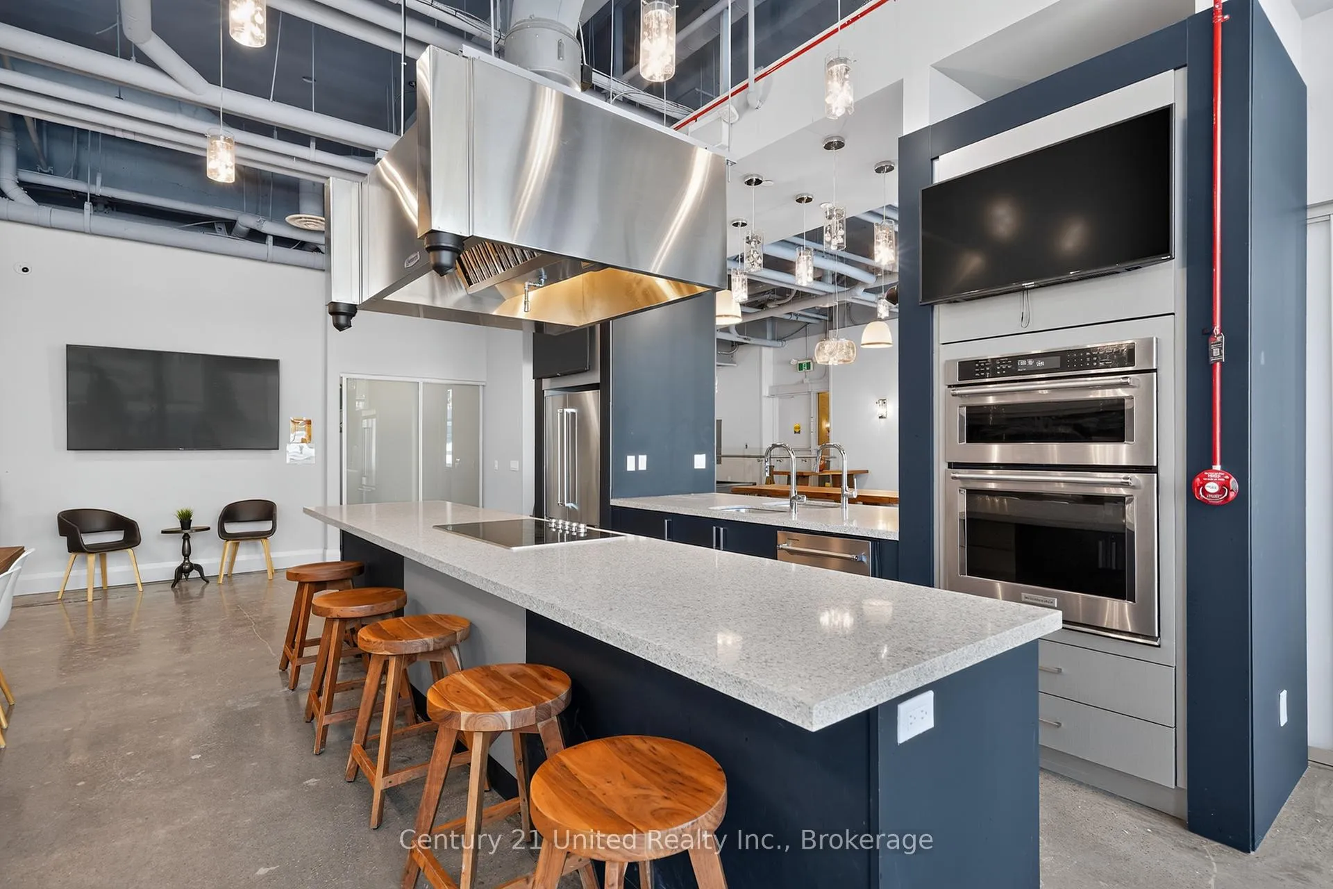Photo 12 of Unit 422, 100 Bond Street E, Oshawa, O'Neill — HOMEH