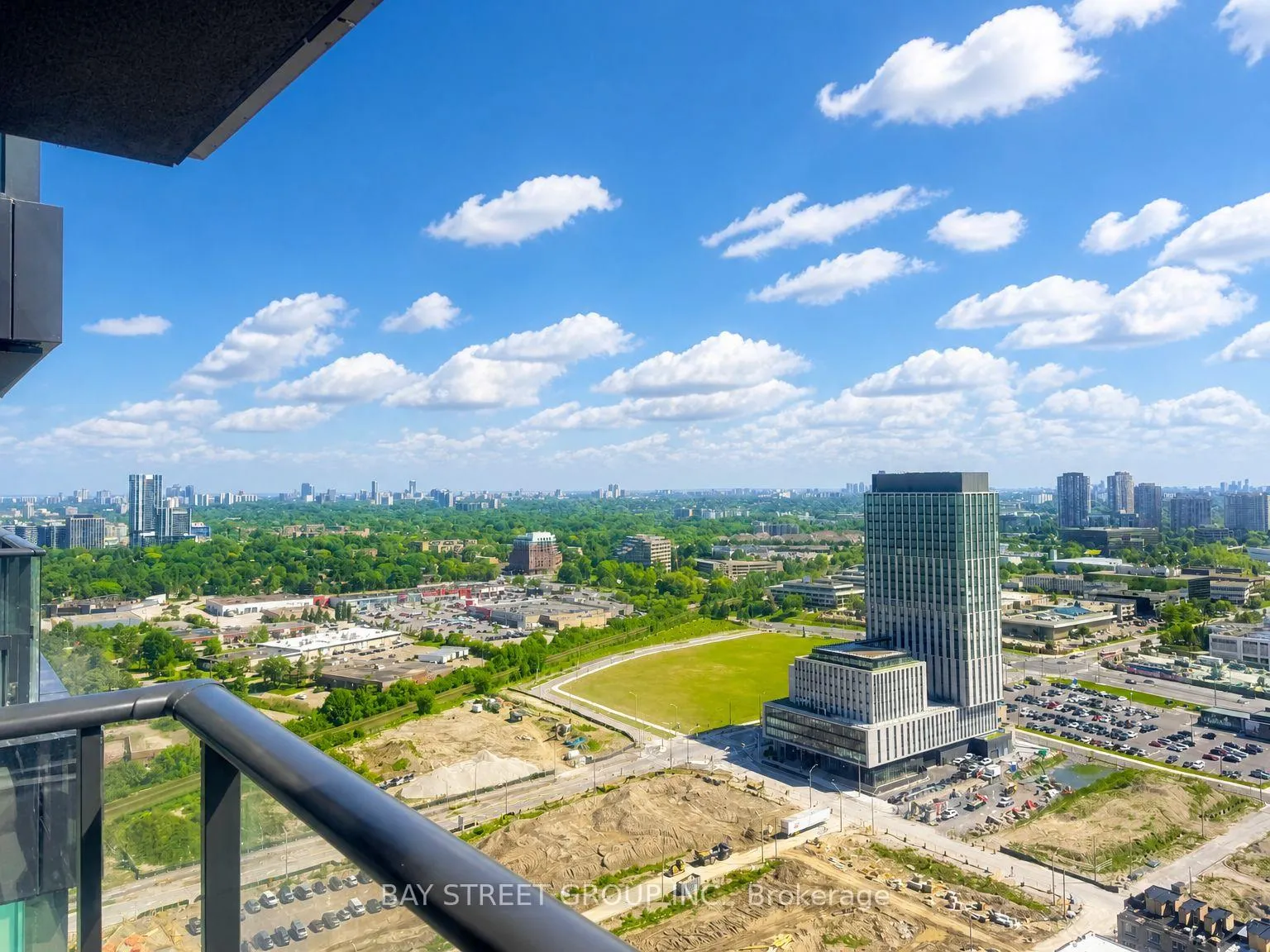 Photo 17 of Unit 3207, 5 Quarrington Lane, North York, Banbury-Don Mills — HOMEH