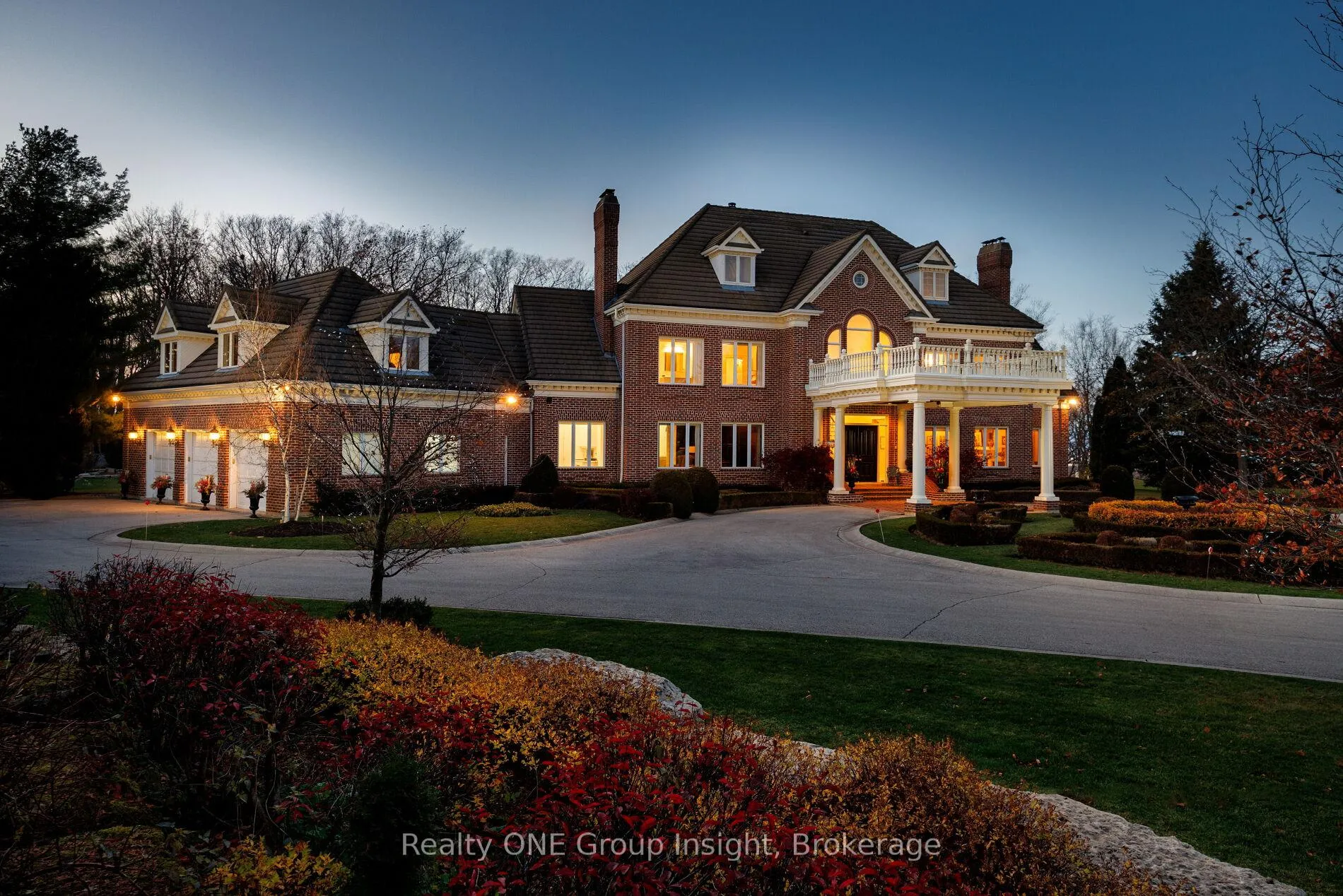 Photo 3 of 75 Ridge Road, Hamilton, Rural Stoney Creek — HOMEH