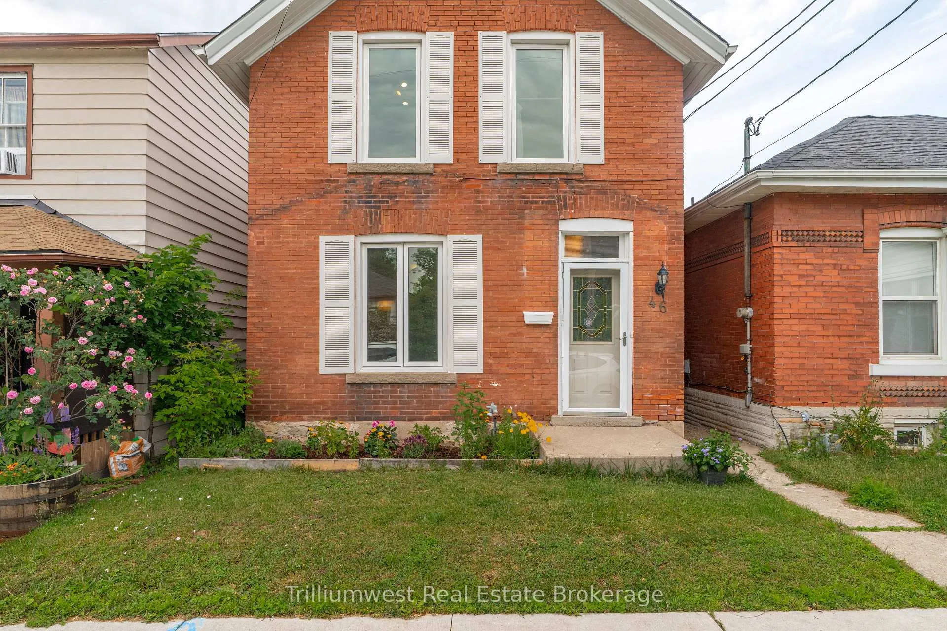 Photo 2 of 46 Manitoba Street, Guelph, St. Patrick's Ward — HOMEH