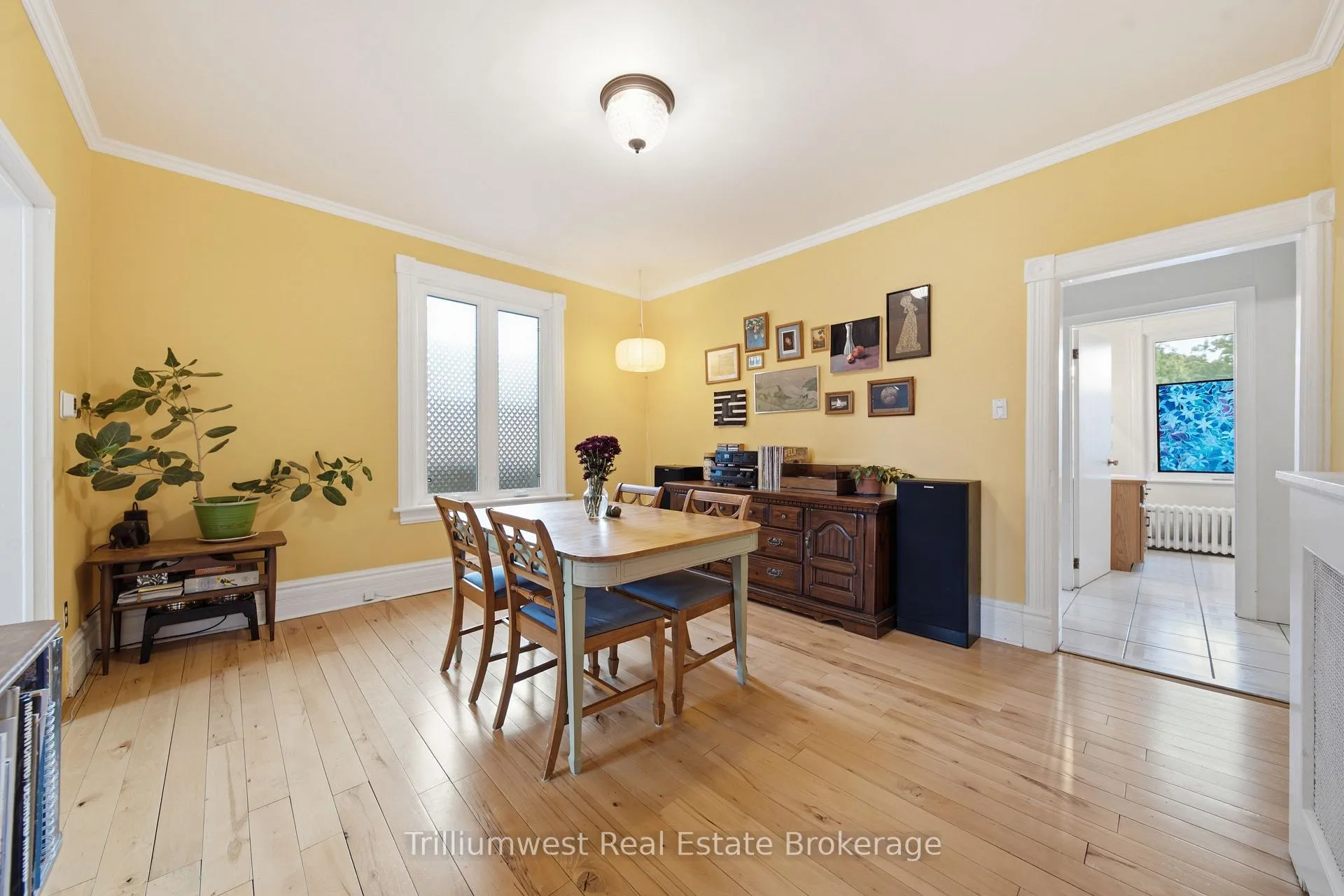 Photo 10 of 46 Manitoba Street, Guelph, St. Patrick's Ward — HOMEH