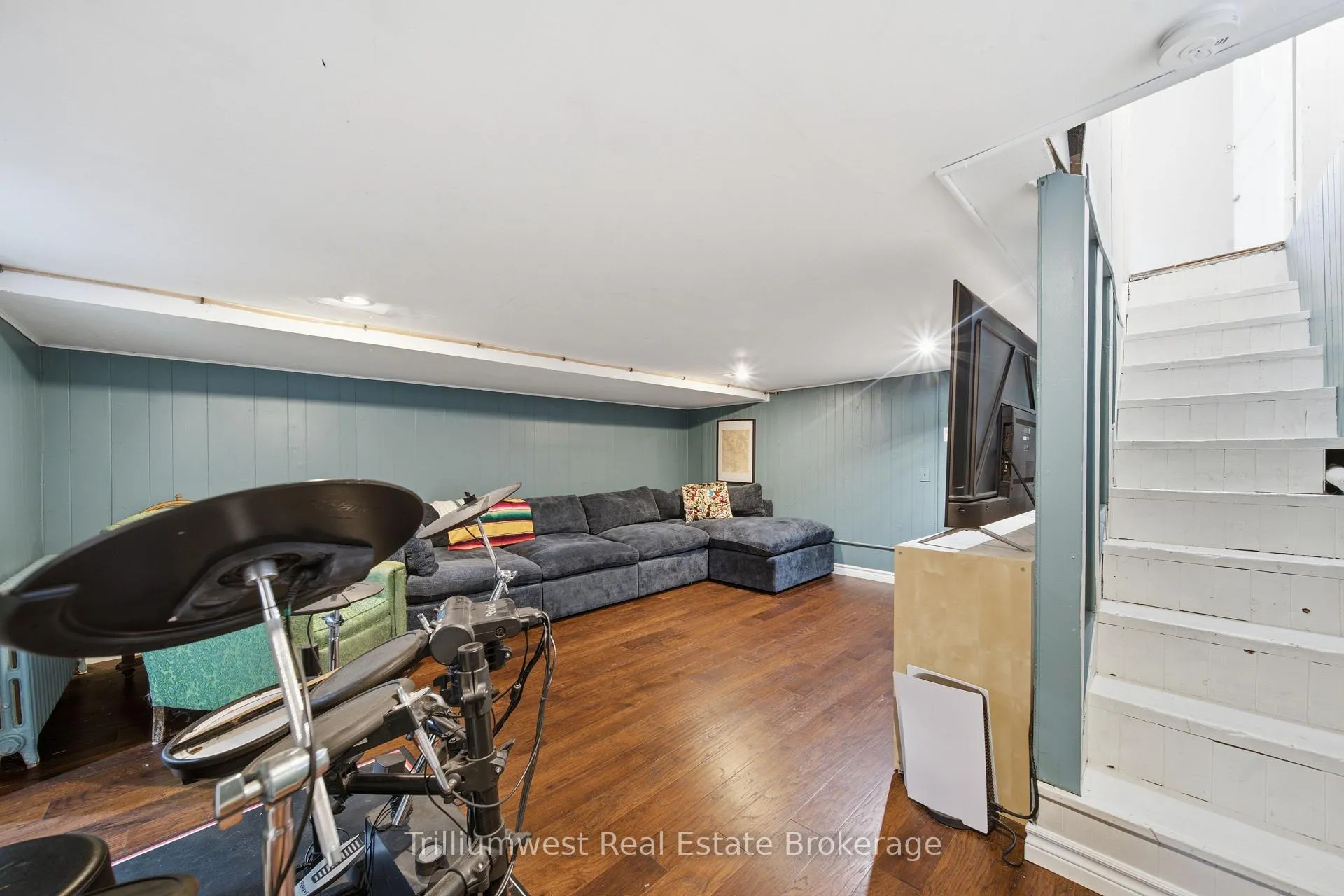 Photo 31 of 46 Manitoba Street, Guelph, St. Patrick's Ward — HOMEH