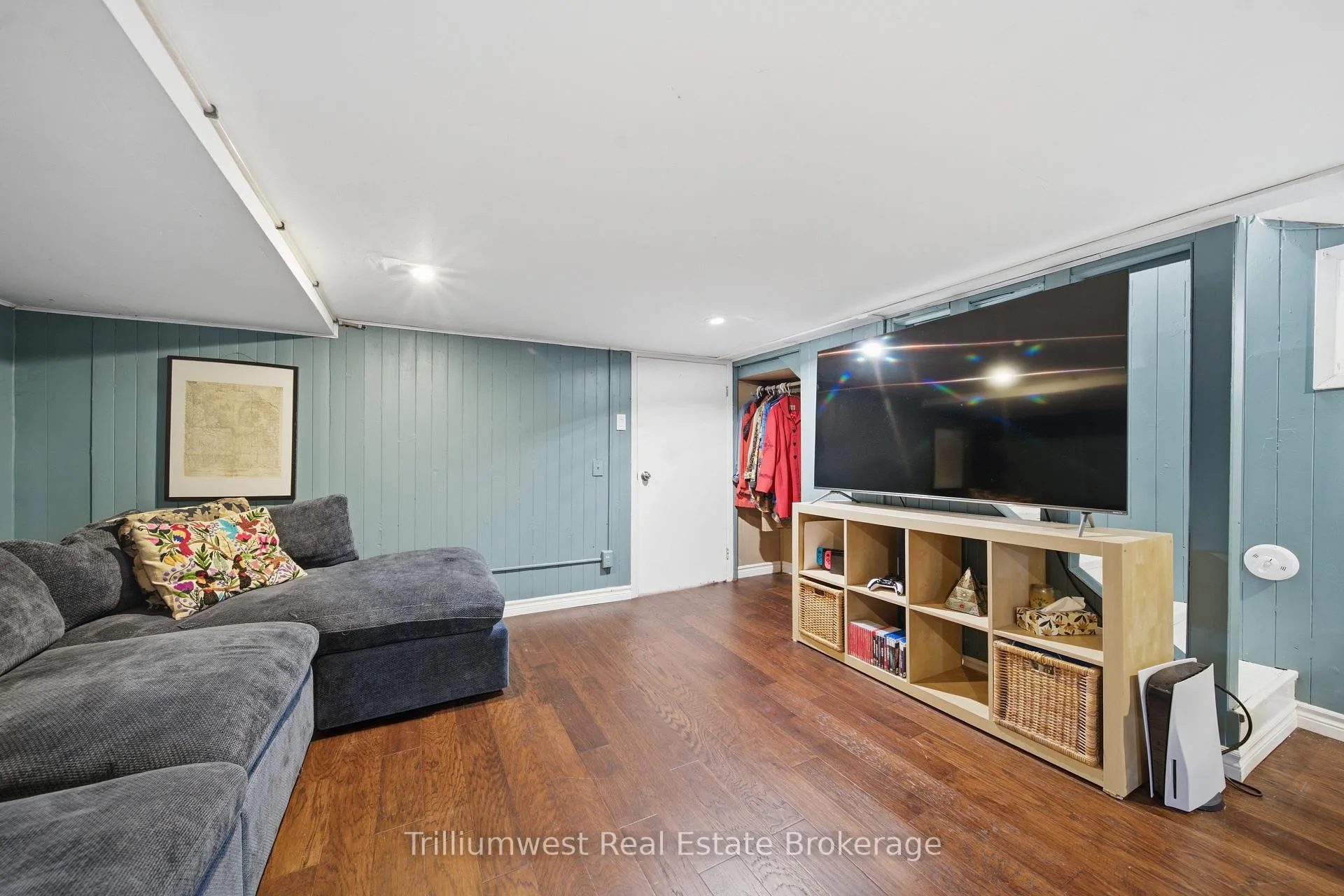 Photo 32 of 46 Manitoba Street, Guelph, St. Patrick's Ward — HOMEH