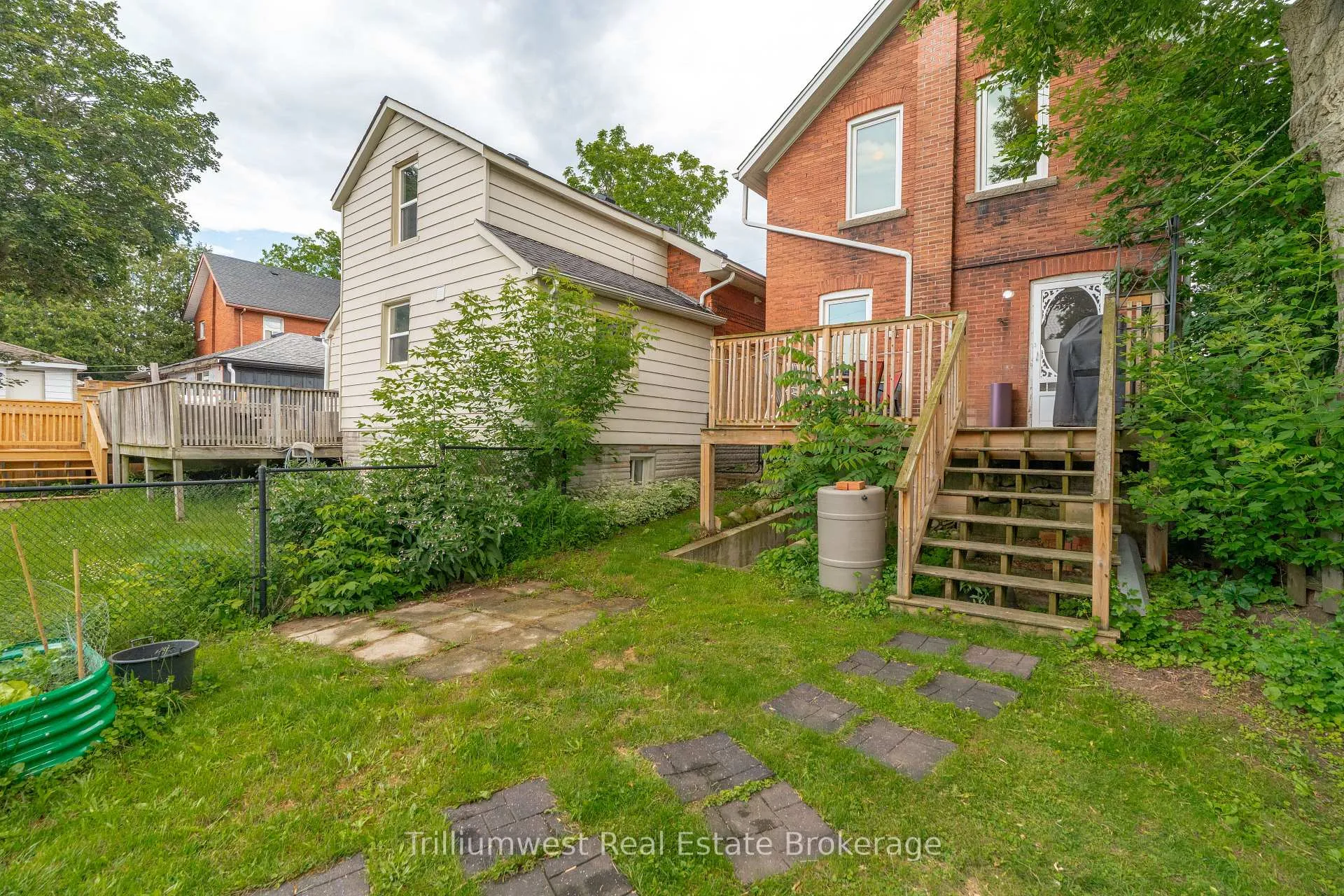 Photo 39 of 46 Manitoba Street, Guelph, St. Patrick's Ward — HOMEH