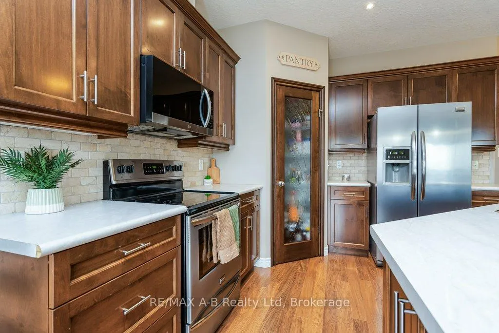 Photo 18 of 44 Brown Street, Stratford — HOMEH