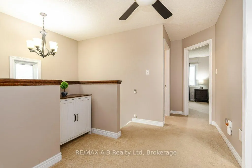Photo 20 of 44 Brown Street, Stratford — HOMEH