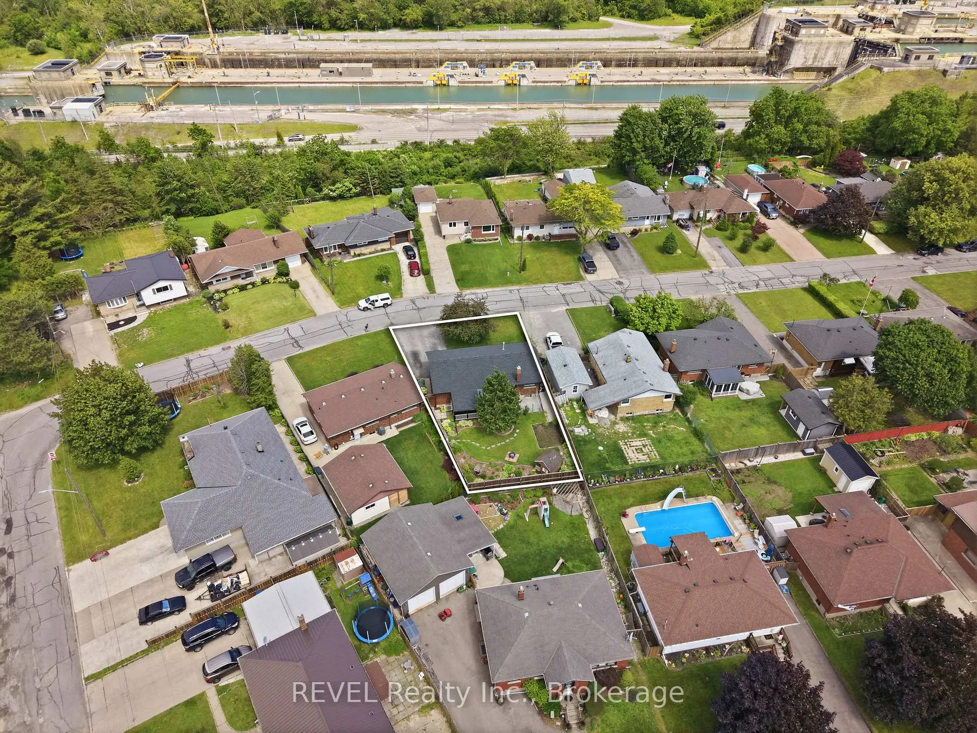Photo 40 of 5 Greenhill Drive, Thorold, Thorold Downtown — HOMEH