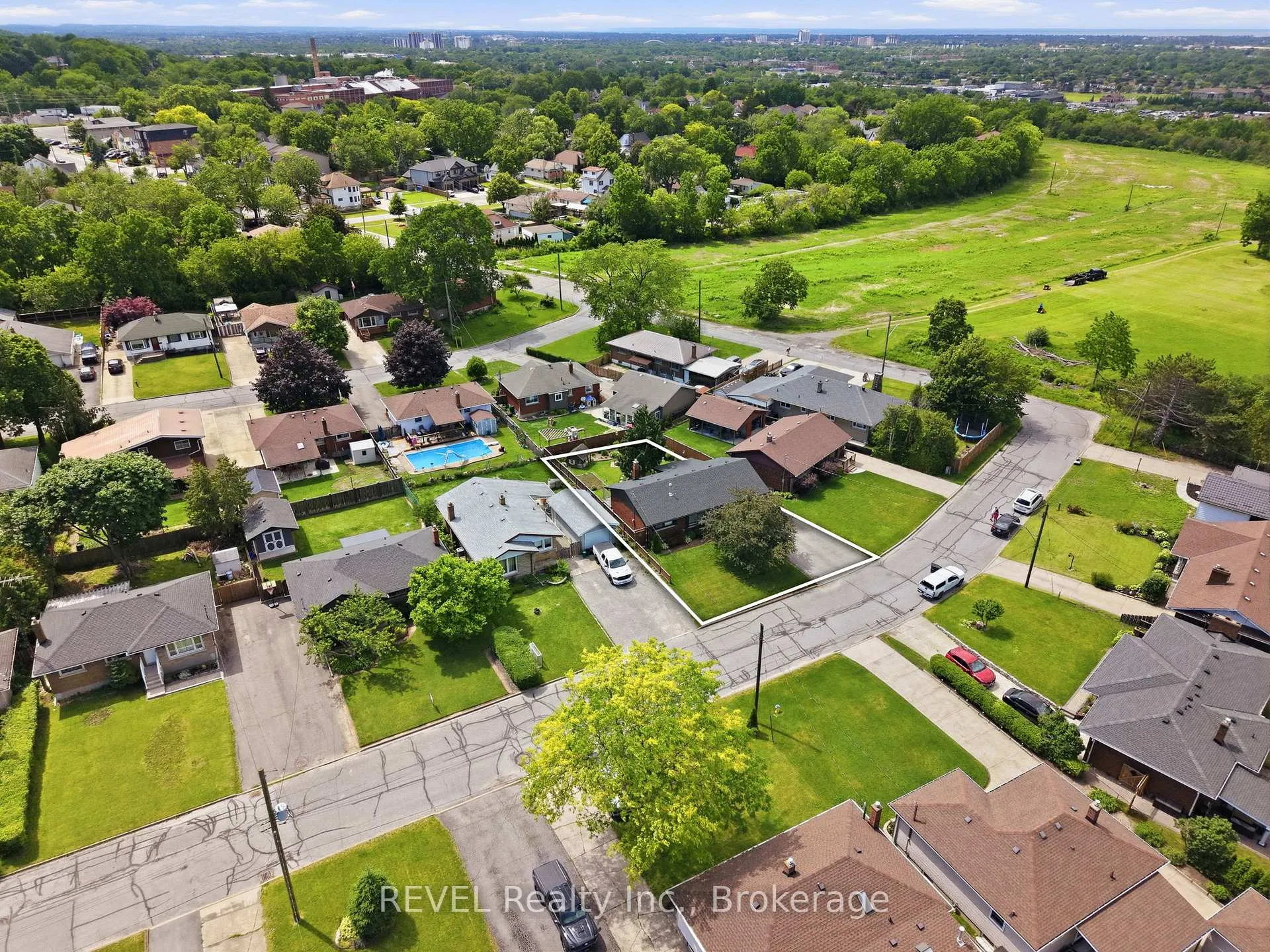 Photo 41 of 5 Greenhill Drive, Thorold, Thorold Downtown — HOMEH
